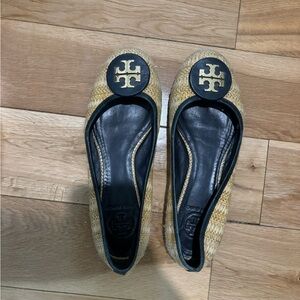 Tory Burch Woven Tan and Black Flats
